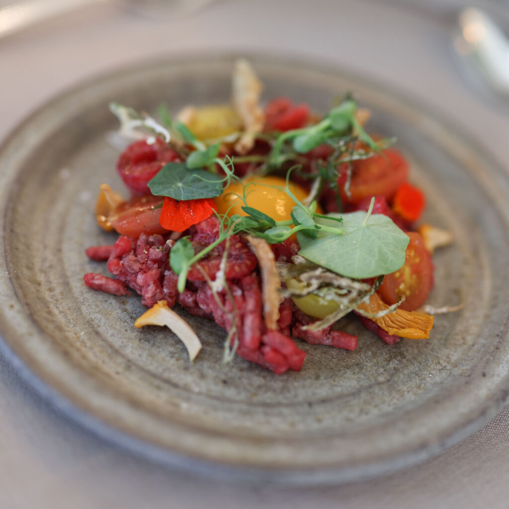 Värmlands landskapsmåltid förrätt serverad på en tallrik