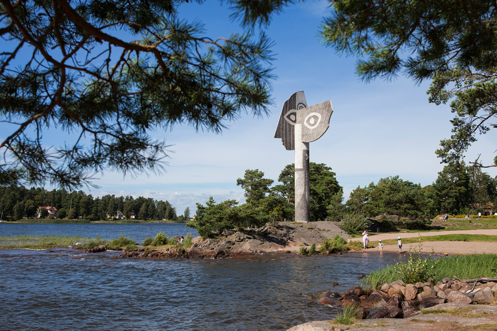 Picassostatyn i Kristinehamns skärgård